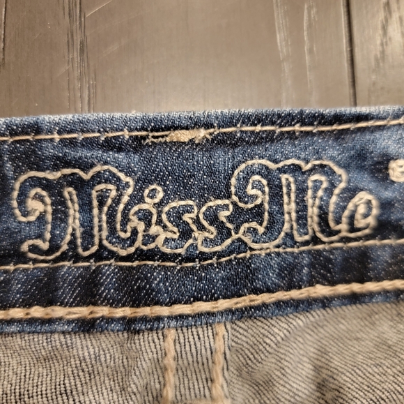 Miss Me Signature Boot Cut Jeans Size 26 - Picture 11 of 12